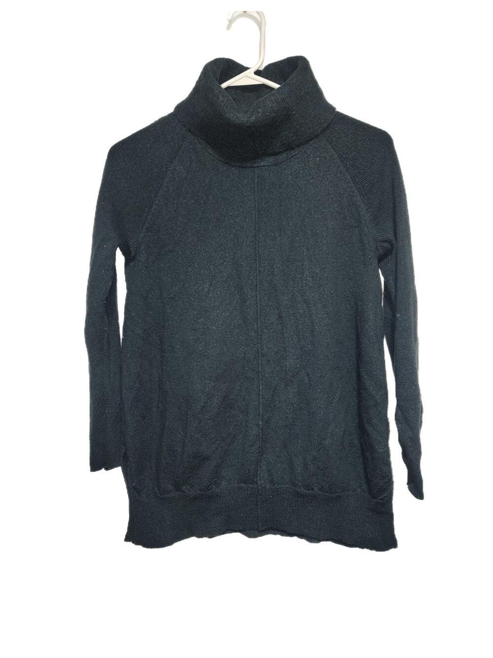 Cynthia Rowley Women's Sweater Size Medium